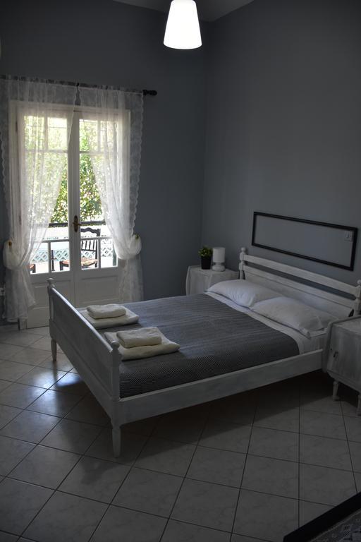 Studio Kostas Hotel Asprogerakata Buitenkant foto