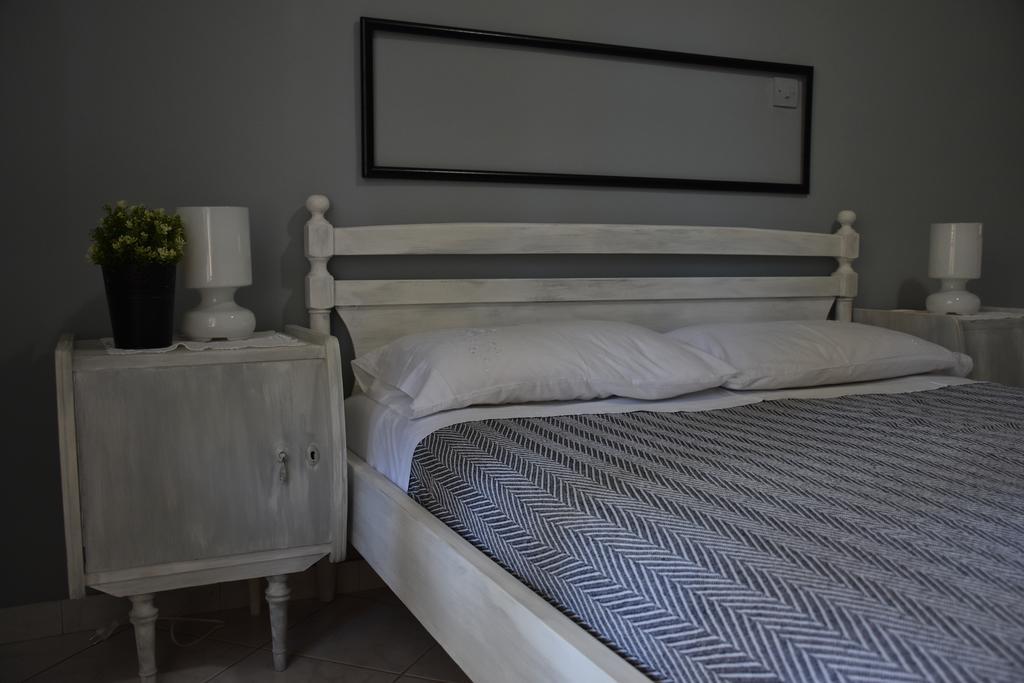 Studio Kostas Hotel Asprogerakata Buitenkant foto