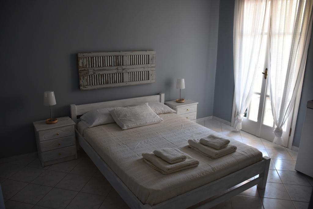 Studio Kostas Hotel Asprogerakata Buitenkant foto